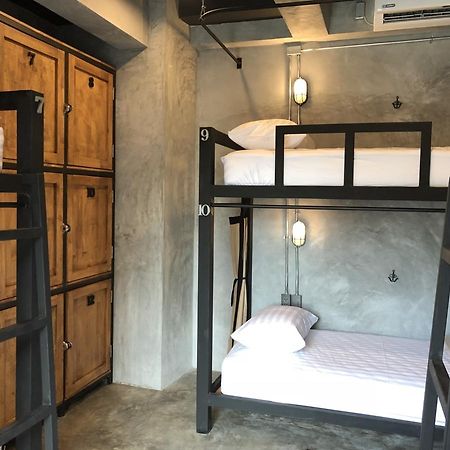 Blackjack Bar And Hostel Chaweng  Exterior photo