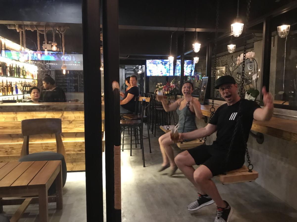 Blackjack Bar And Hostel Chaweng  Exterior photo